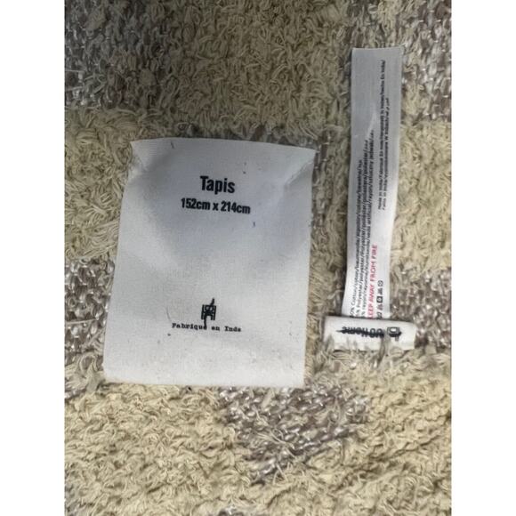 Urban Outfitters Space Dye Shag Rag Rug 5 x 7 Ft Tan - Picture 8 of 9